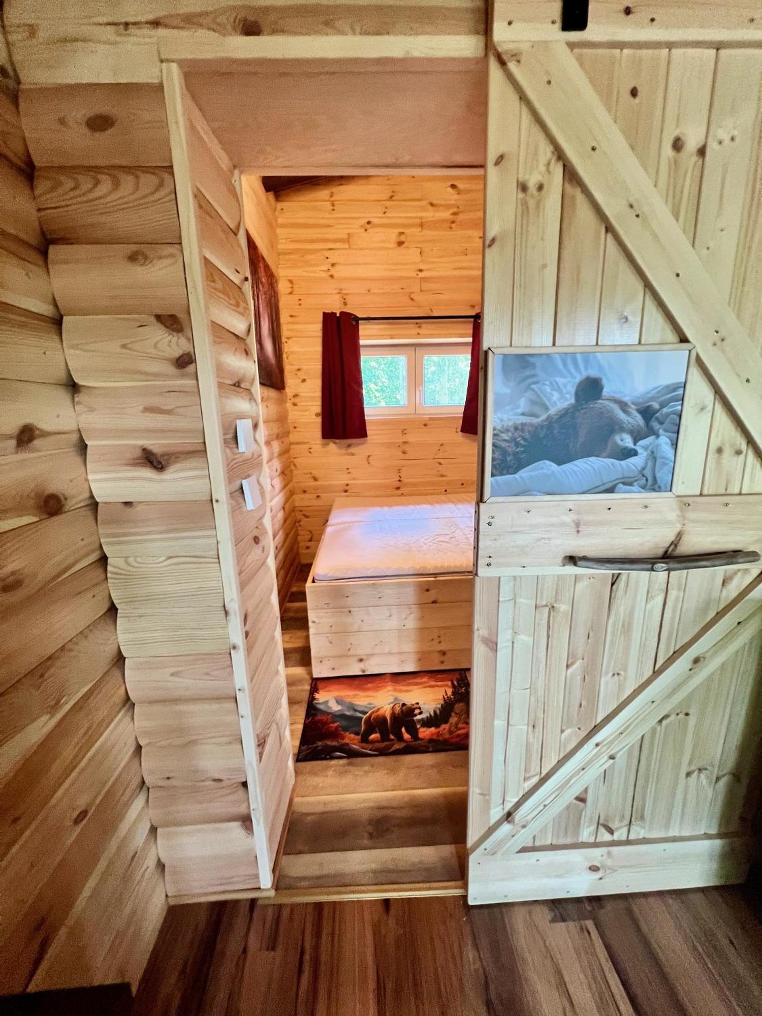 Vakantiehuis Holzhaus Baerenhoehle Am Wald Und
